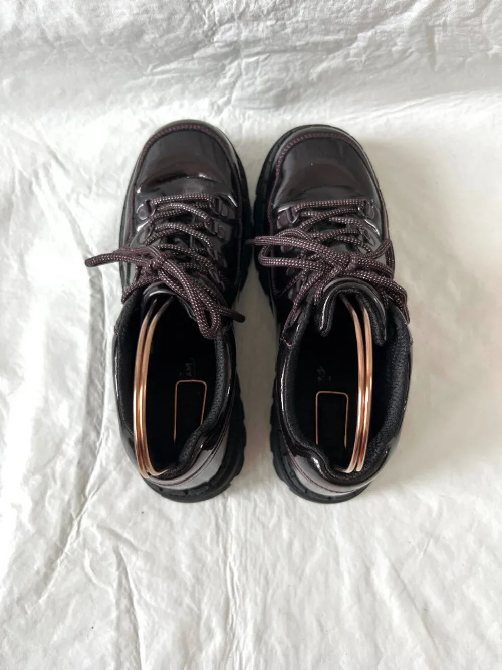 Skechers Jammers shoes womens 9 Cool Block Oxford burgundy red faux patent